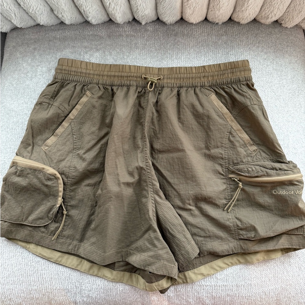Outdoor Voices Windbreaker Shorts Size M